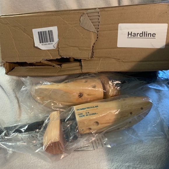 Pair of Women Regular Wooden Adjustable Shoe Stretchers Shaper Tree Size 5-8. - Picture 4 of 4